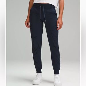 Lululemon dance studio mid rise jogger navy 6